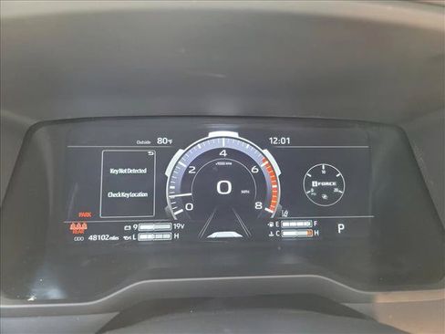 Used 2024 Toyota Tundra Limited w/ Power Package RWD image 17