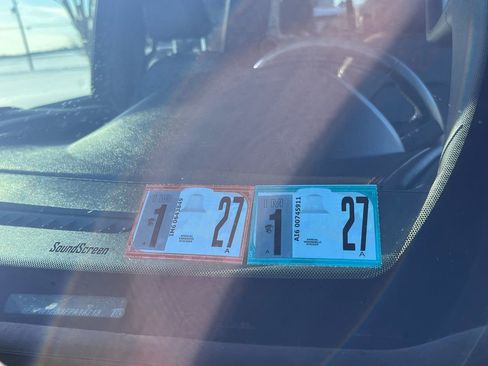 Used 2015 Ford F150 King Ranch image 29