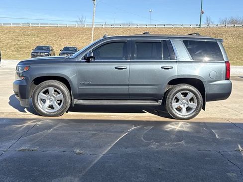 Used 2019 Chevrolet Tahoe LS w/ All-Season Package image 12