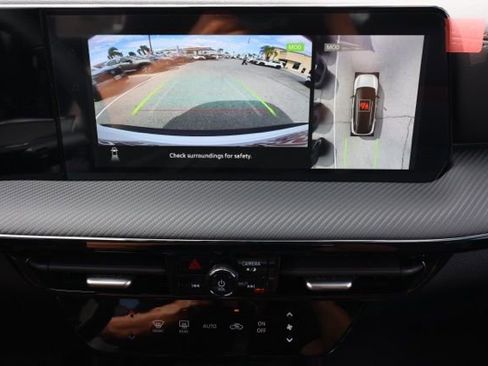 New 2026 Nissan Kicks SR image 30