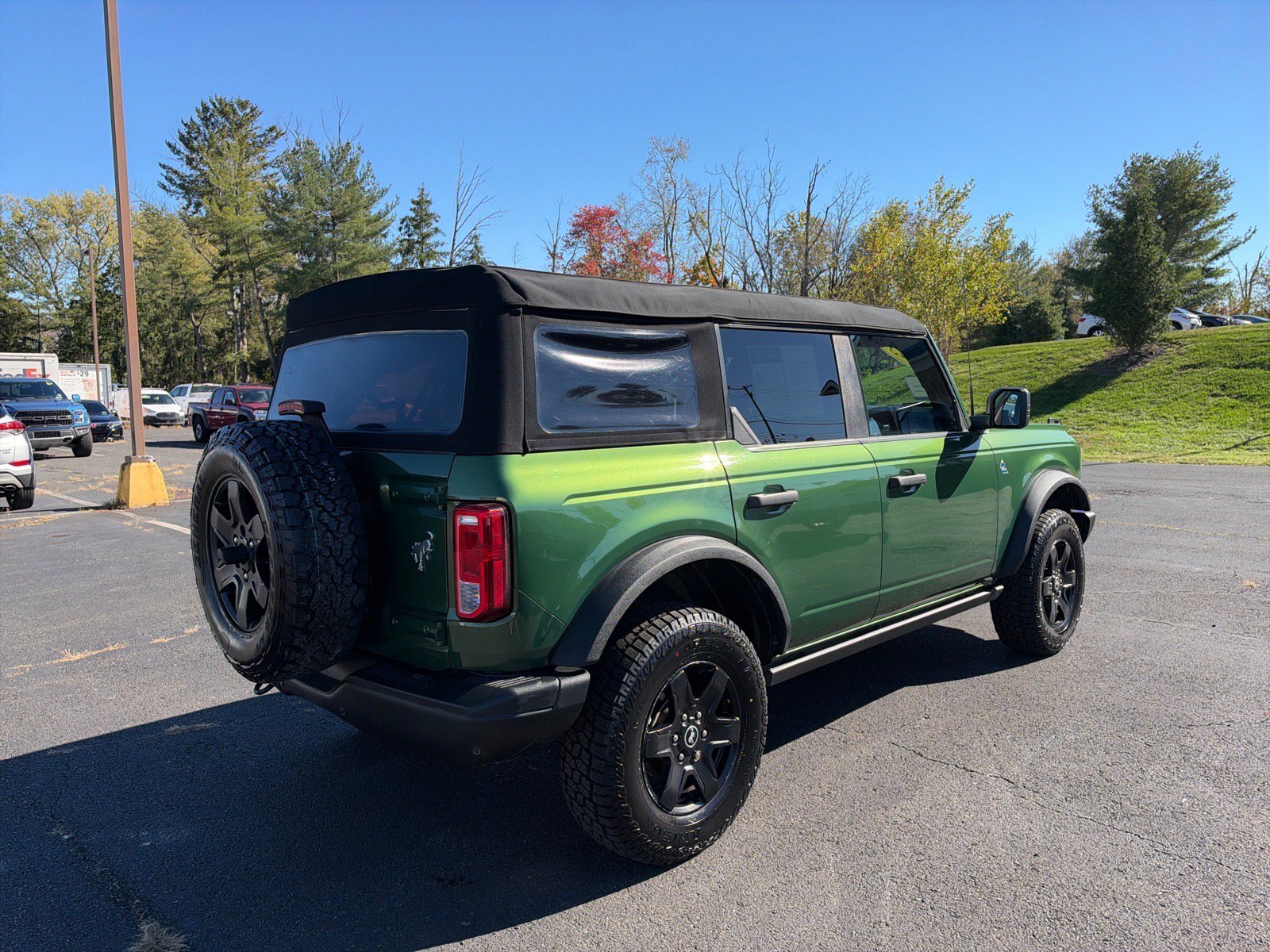 Certified 2023 Ford Bronco Black Diamond AWD/4WD image 14