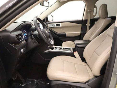 Certified 2020 Ford Explorer Limited AWD/4WD image 37