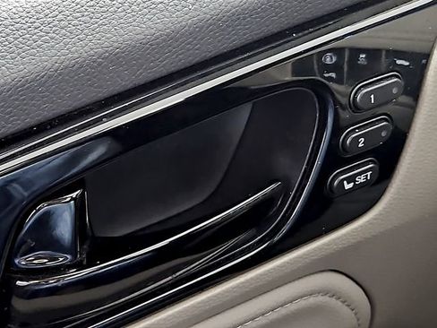 Used 2024 Honda Odyssey Elite image 30