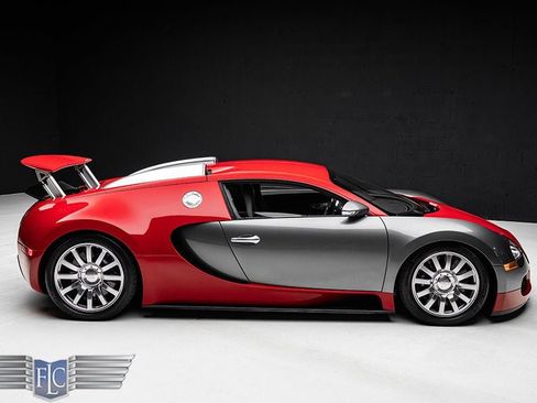 Used 2008 Bugatti Veyron AWD/4WD image 5