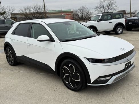 Used 2023 Hyundai Ioniq 5 SE image 6