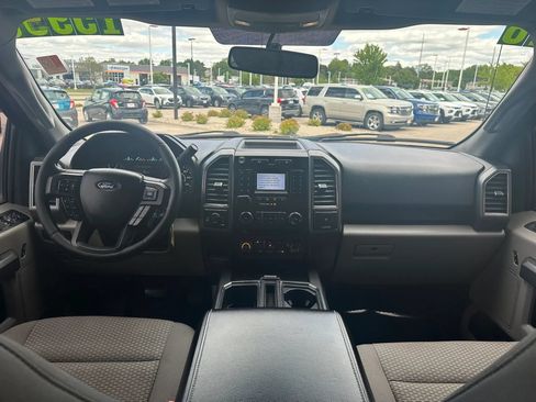 Used 2018 Ford F150 XLT w/ Equipment Group 301A Mid AWD/4WD image 14