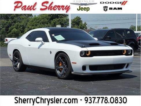 Used 2022 Dodge Challenger SRT Hellcat Redeye RWD image 1