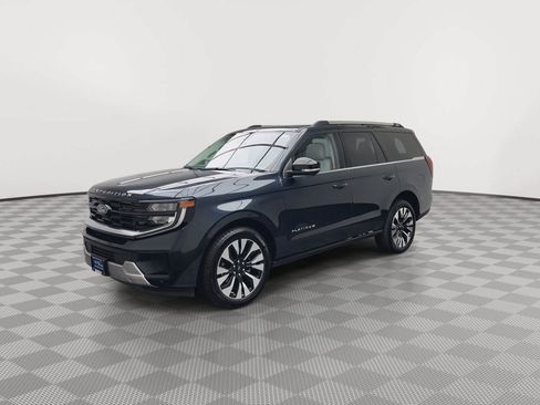 Certified 2025 Ford Expedition Platinum w/ Platinum Ultimate Package AWD/4WD image 42