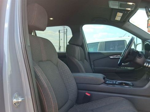 Used 2023 Honda Pilot Sport image 15
