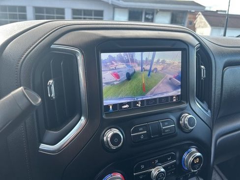 Used 2022 GMC Sierra 2500 AT4 w/ Gooseneck/5TH Wheel Package image 28