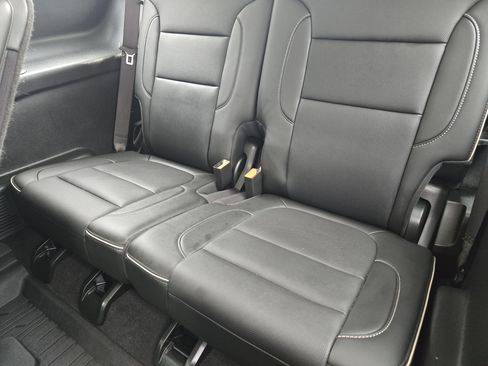 Used 2021 GMC Acadia Denali w/ Denali Technology Package image 34