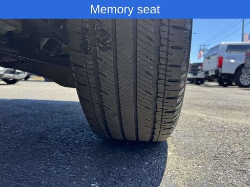 Used 2025 Ford Expedition Max King Ranch AWD/4WD image 14