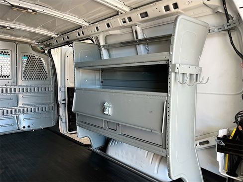 Used 2023 Chevrolet Express 2500 w/ Driver Convenience Package image 26