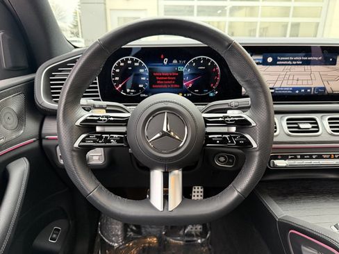 Used 2025 Mercedes-Benz GLS 450 GLS 450 image 18