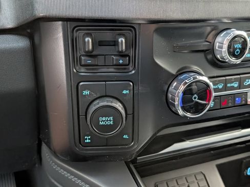 New 2026 Ford F250 Platinum AWD/4WD image 14