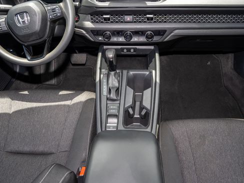 Used 2024 Honda Accord EX image 25