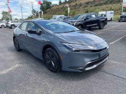 New 2025 Toyota Prius LE