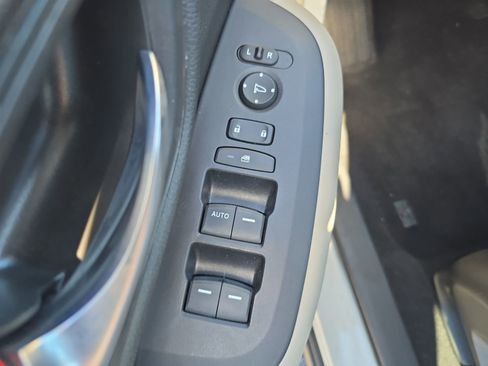 Certified 2024 Honda HR-V LX image 14