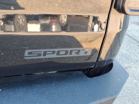Used 2020 Jeep Gladiator Sport w/ Quick Order Package 24S AWD/4WD image 7