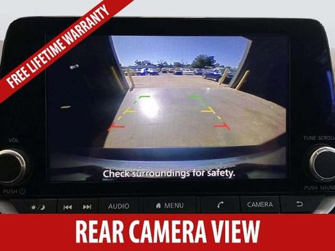 Used 2025 Nissan Rogue SV FWD image 13