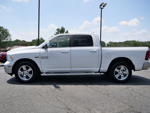 Used 2015 RAM 1500 Big Horn AWD/4WD image 38