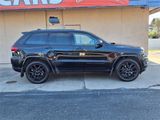 Used 2018 Jeep Grand Cherokee Altitude image 3