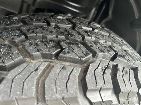 Used 2021 Jeep Wrangler Unlimited Sahara w/ Safety Group image 10