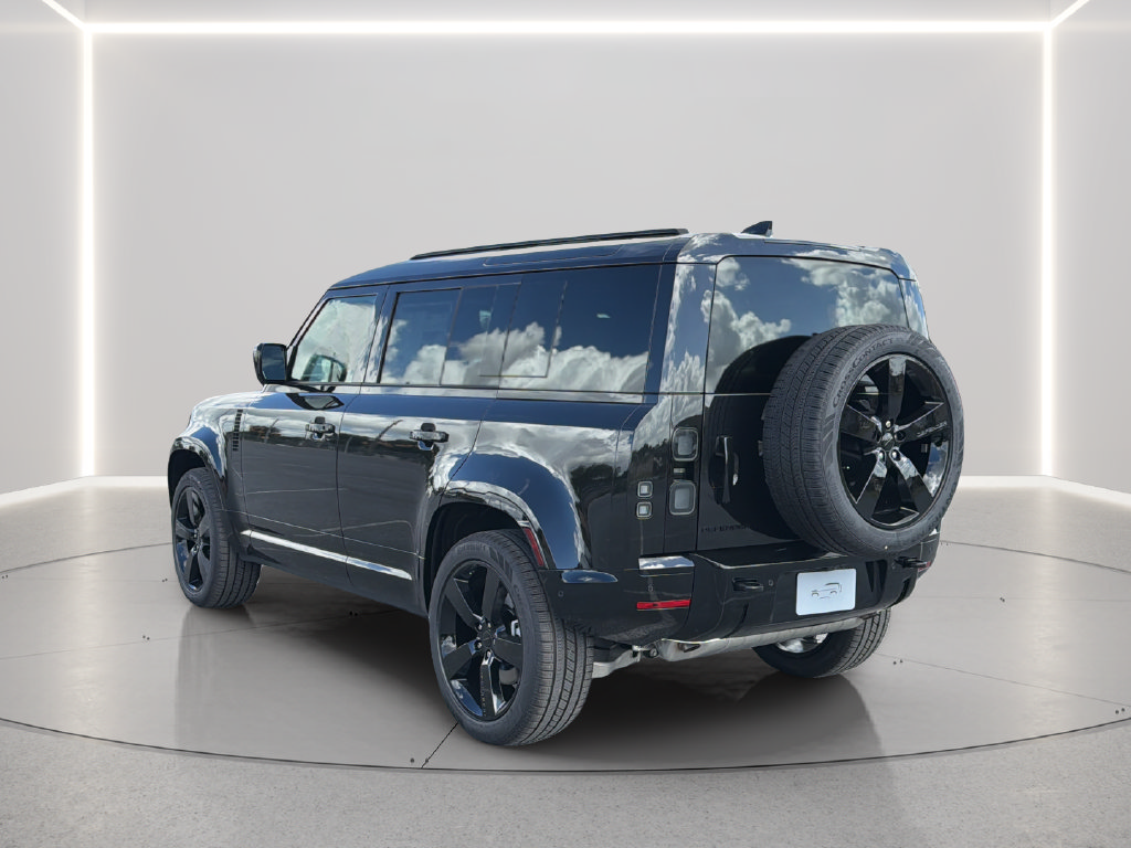 New 2026 Land Rover Defender 110 X-Dynamic SE AWD/4WD image 15