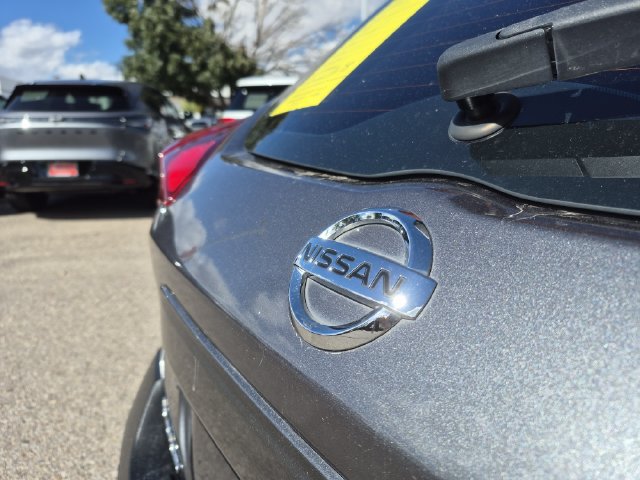 Used 2019 Nissan Kicks SR w/ SR Premium Package FWD image 22