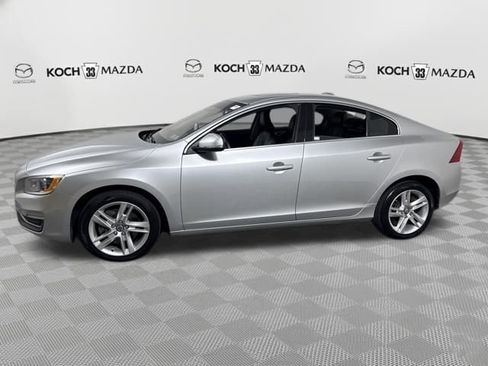 Used 2015 Volvo S60 T5 Premier image 4
