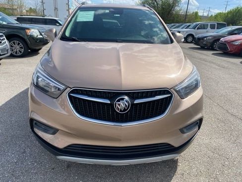 Used 2018 Buick Encore Preferred FWD image 2