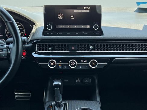 Certified 2022 Honda Civic Sport image 18