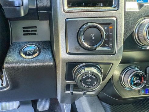 Used 2019 Ford F150 Raptor w/ Equipment Group 802A Luxury image 15