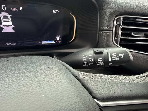 Used 2024 Jeep Wagoneer Series II w/ Flexible Seating Group AWD/4WD image 33