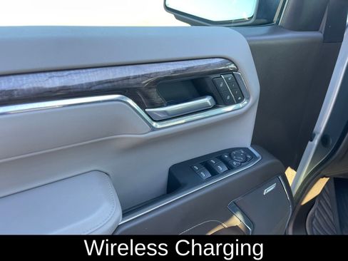 Used 2023 Chevrolet Silverado 1500 LTZ image 12