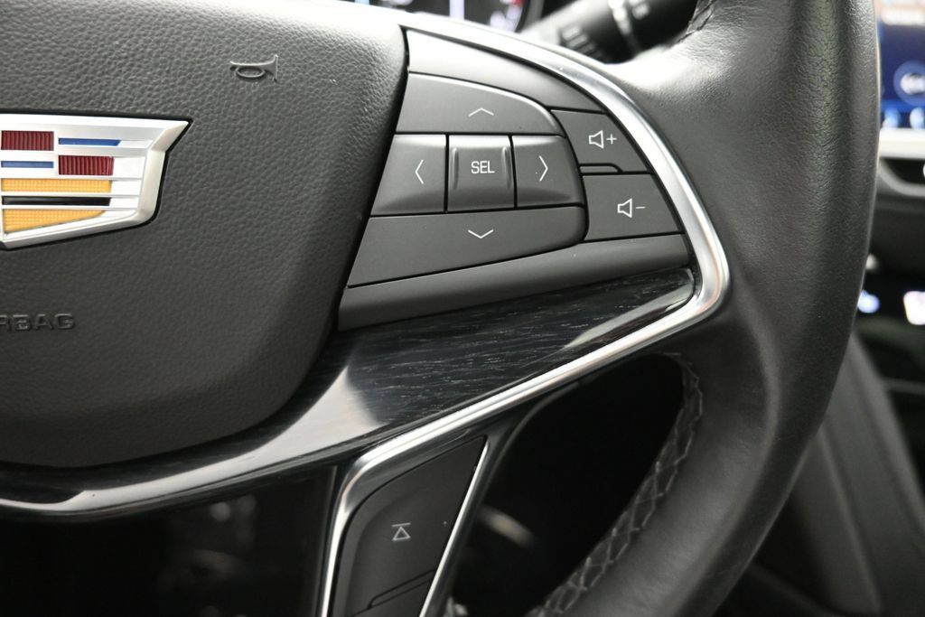 Used 2024 Cadillac XT5 Premium Luxury AWD/4WD image 15