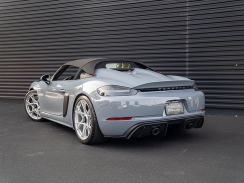 Used 2025 Porsche 718 Boxster Spyder RS w/ Light Design Package RWD image 3