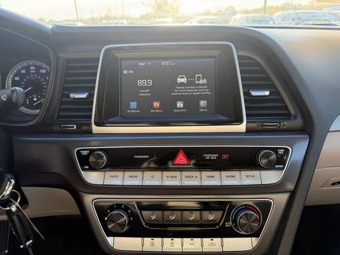 Used 2018 Hyundai Sonata SE image 14