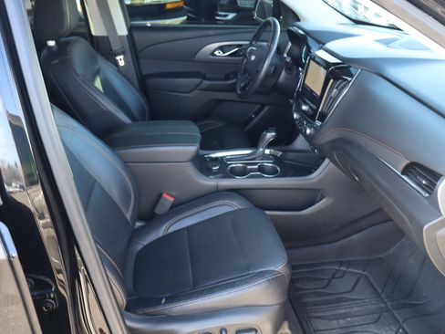Used 2020 Chevrolet Traverse Premier w/ Redline Edition image 41