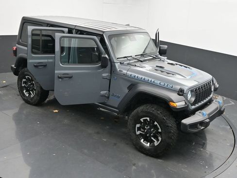 Used 2024 Jeep Wrangler Unlimited Rubicon 4xe image 62