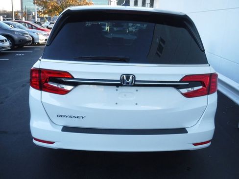 Used 2023 Honda Odyssey EX-L image 8
