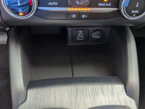 Used 2025 Ford Escape Active FWD image 28