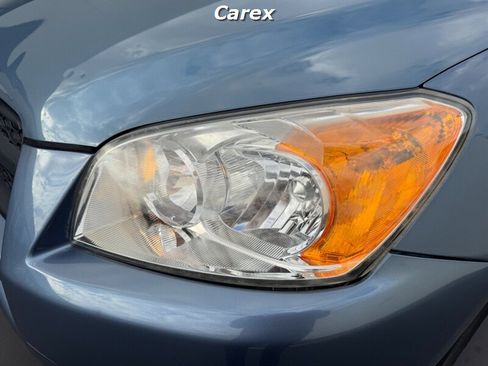 Used 2011 Toyota RAV4 image 7