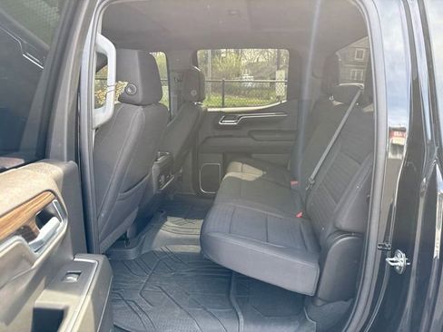 Used 2022 Chevrolet Silverado 1500 RST w/ LPO, Dark Essentials Package AWD/4WD image 12