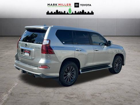 Used 2021 Lexus GX 460 Premium w/ Accessory Package AWD/4WD image 6