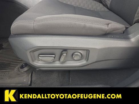 Certified 2025 Toyota Tundra SR5 AWD/4WD image 18