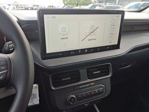 New 2025 Ford Maverick XL w/ Equipment Group 101A image 16