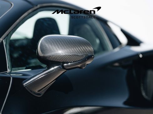 Used 2025 McLaren Artura Spider image 39