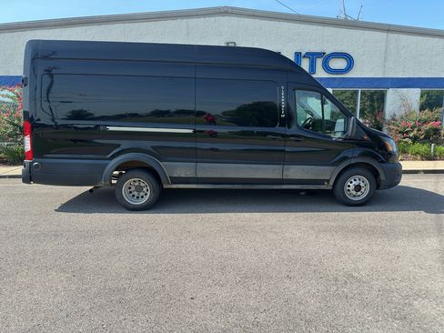 Used 2024 Ford Transit 350 148 High Roof Extended DRW RWD image 3