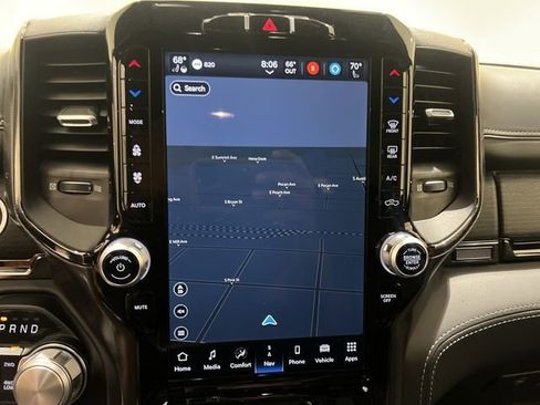 Used 2024 RAM 1500 Limited w/ Body Color Bumper Group image 13